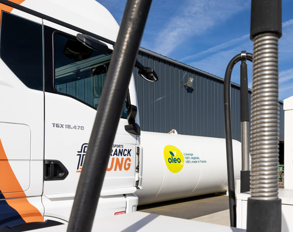 Transports Franck Jung -alternative carburant 2023 - cuve Oléo 100